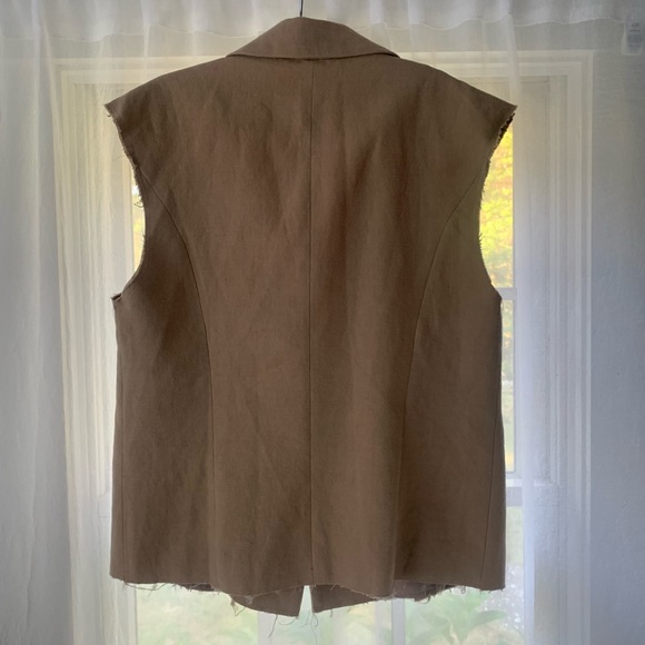 Sleeveless blazer - Picture 6 of 7